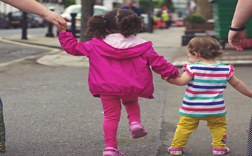 Как обезопасить ребенка: 10 важных советов