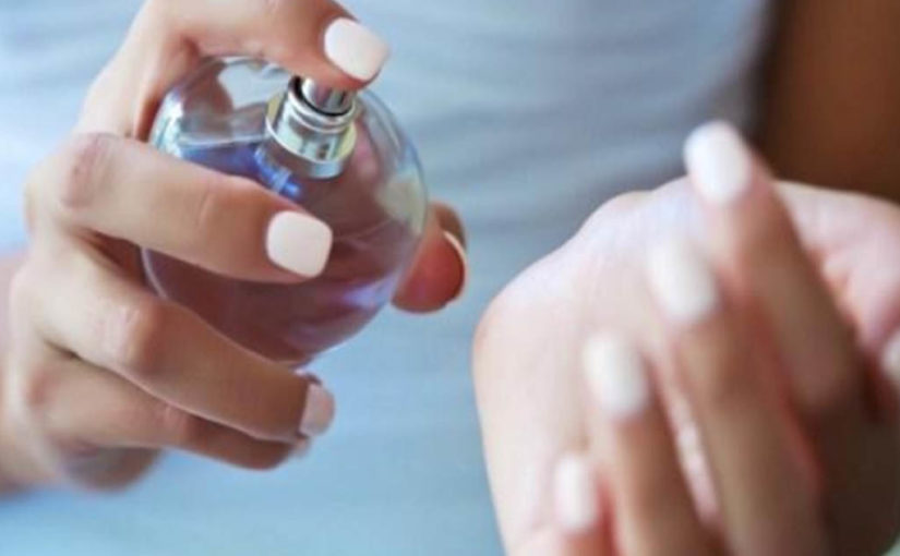 Как сохранить запах парфюма на весь день