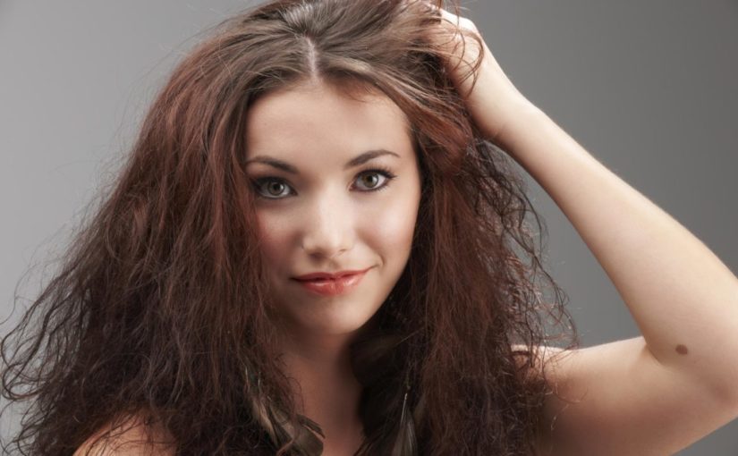 10 самых распространенных ошибок при мытье волос
