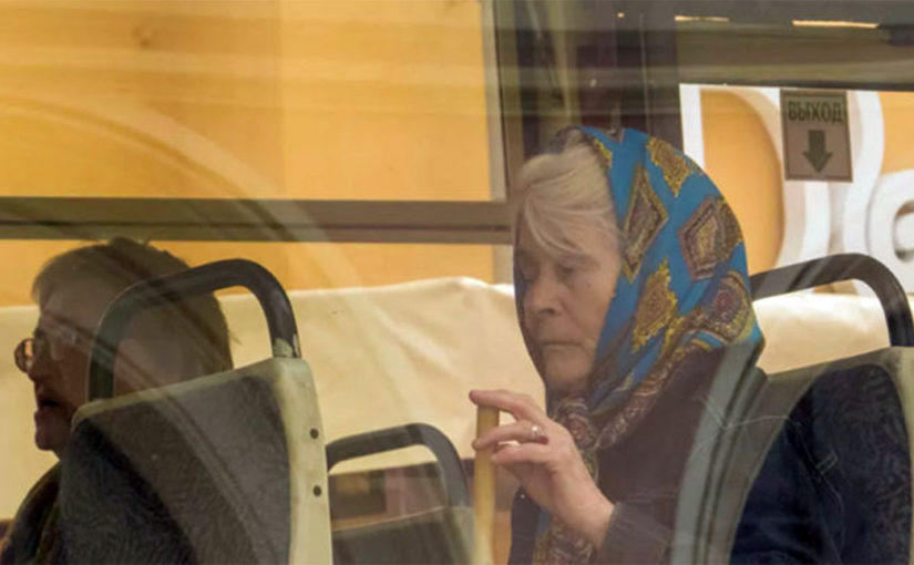 Пенсионерка чуть с ума не сошла, когда увидела, что пассажир разложил сиденье!